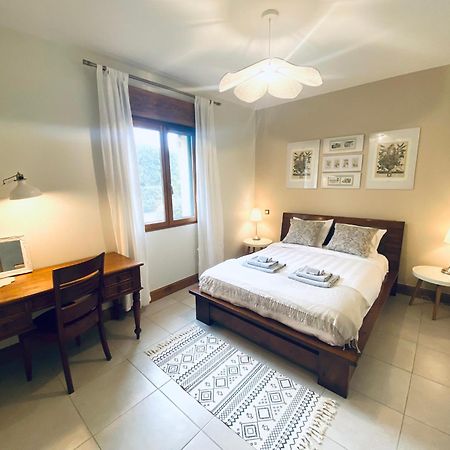 Le Hibou Heureux Bed & Breakfast Bezenac Exterior photo